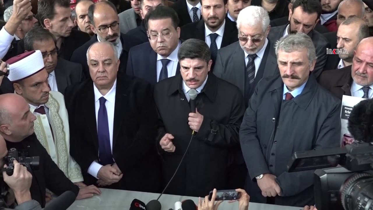 “الكاريزما” بين الفرصة والخطر .. أحداث كاشفة (46)