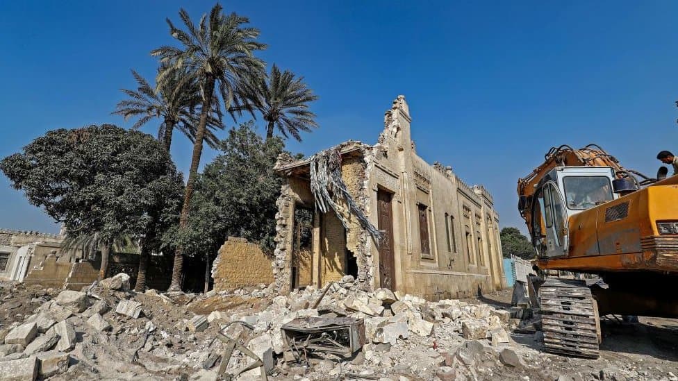 إهدار الرموز.. مفاهيم ملتبسة (17)