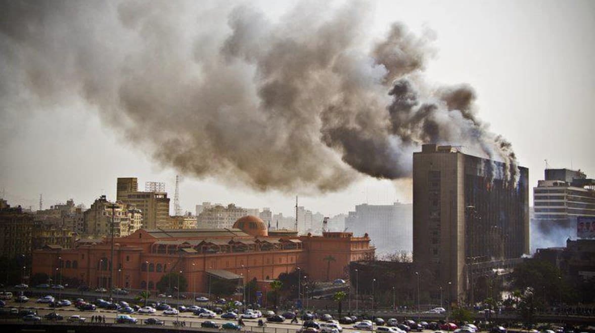 حماية الثورة.. تشريعات وسياسات