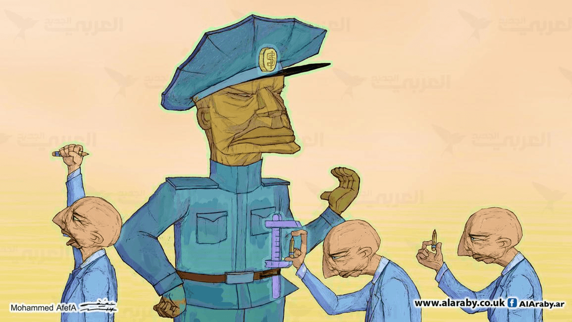 المفكر المتعسكر..”جرة قلم” في خدمة “جرة سلاح”