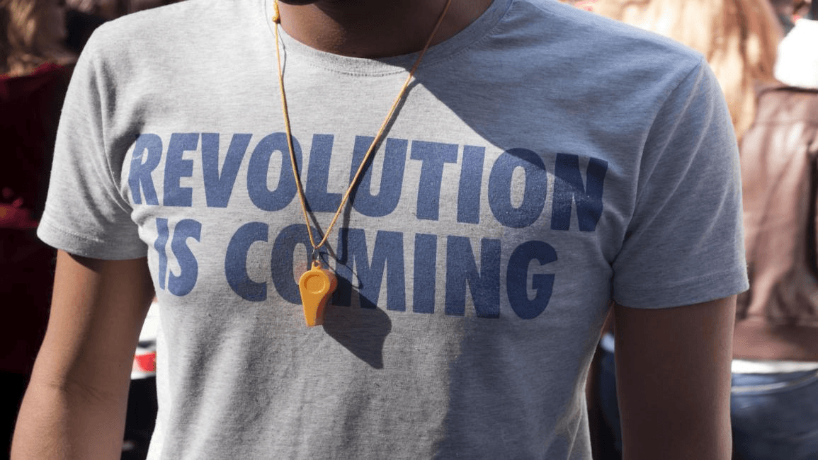 إلى الشباب المصري: الثورة ليست جولة