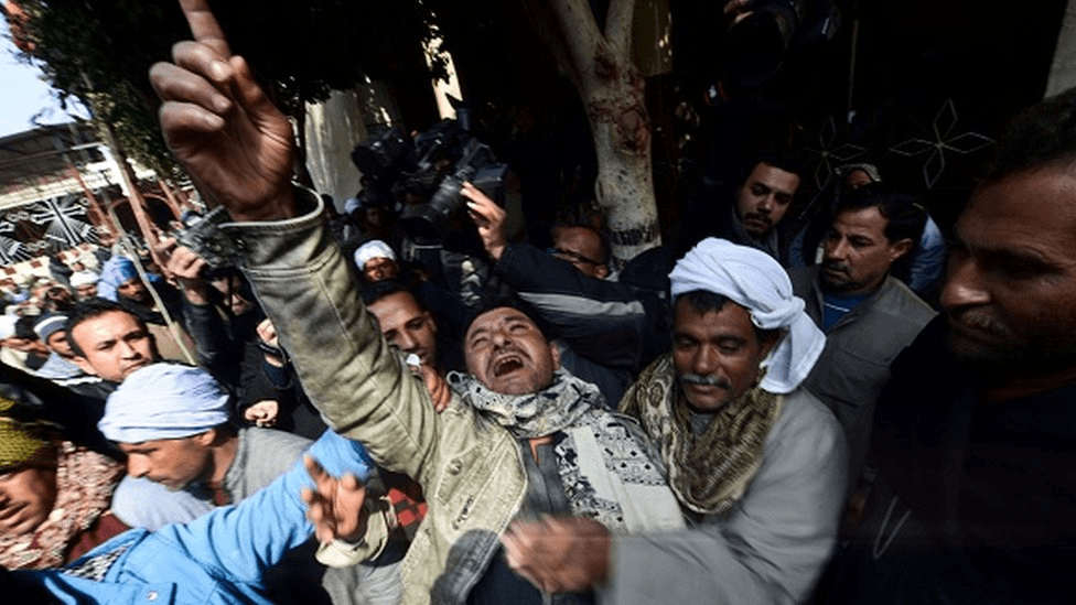 كم من الدماء تكفيك حتى ترحل؟!