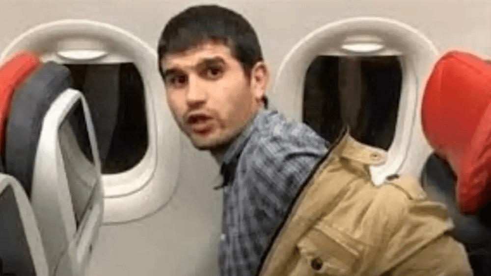 رسالة إلى المطاردين والمطرودين